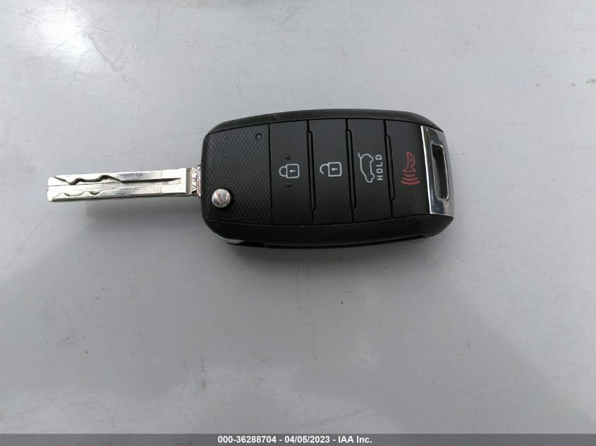 2015 KIA SOUL + - KNDJP3A54F7203419