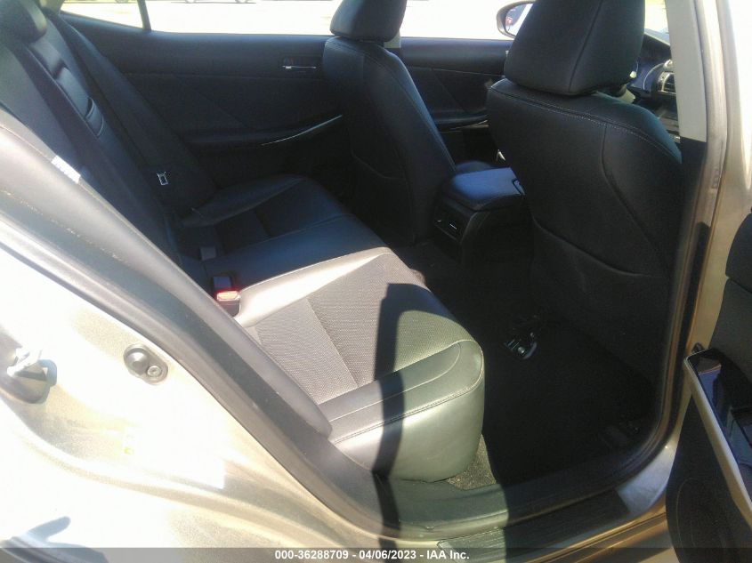 2016 LEXUS IS 200T JTHBA1D28G5012688
