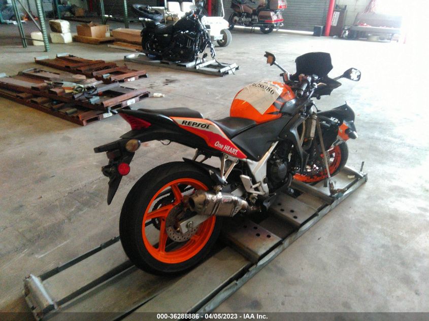 2013 HONDA CBR250 R MLHMC410XD5300245