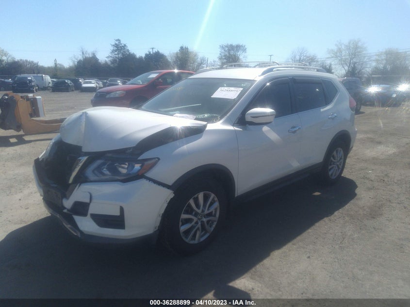 VIN KNMAT2MV1HP571481 2017 NISSAN ROGUE SV