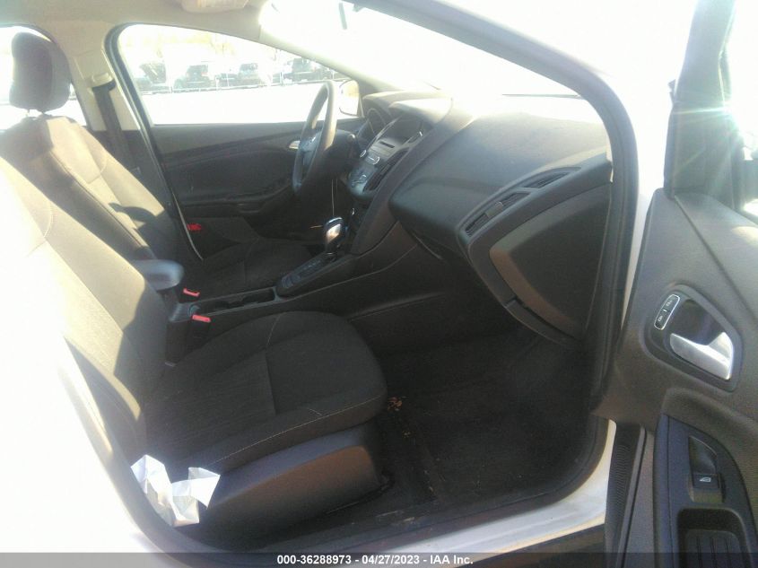 2016 FORD FOCUS SE - 1FADP3F26GL294946