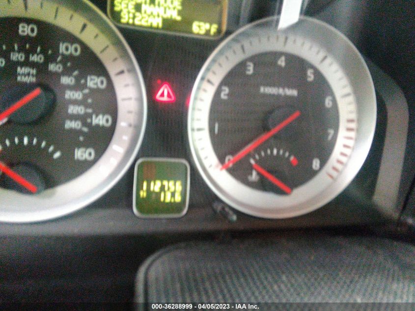 2013 VOLVO C70 T5 YV1672MC2DJ141300
