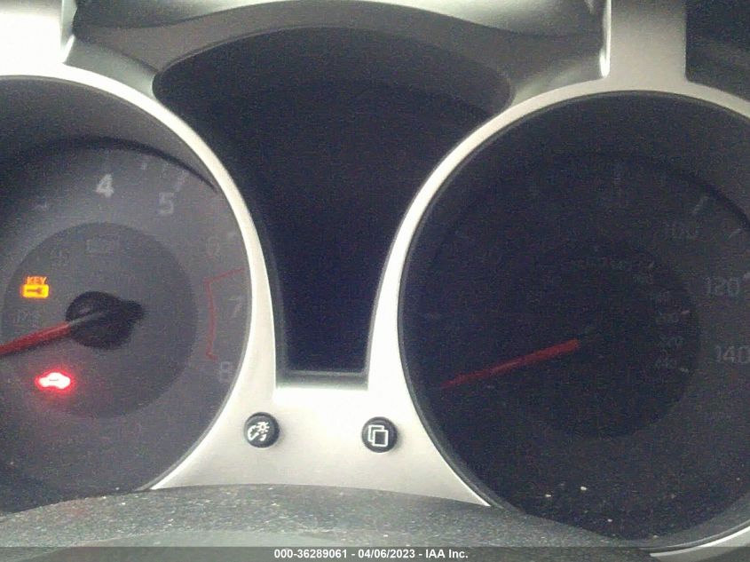 2015 NISSAN JUKE SV - JN8AF5MV0FT563292