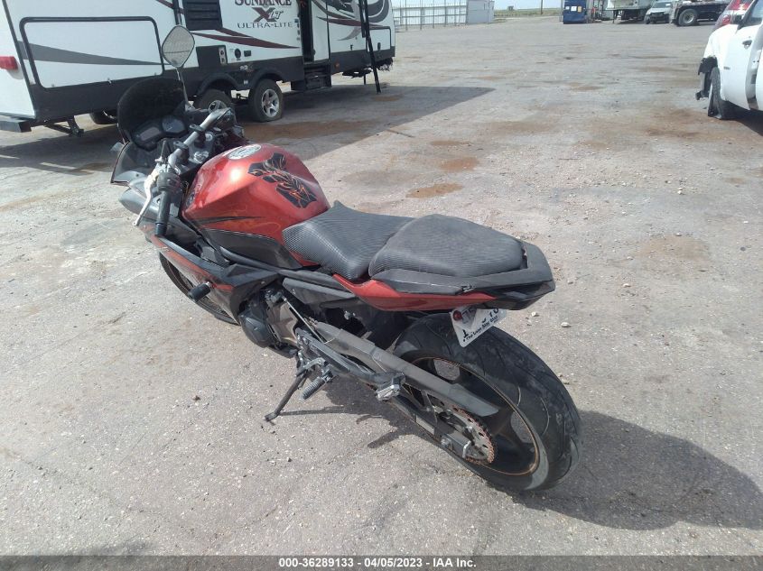 2011 YAMAHA FZ6 R - JYARJ18E3BA006670