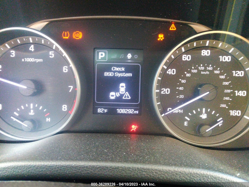 VIN 5NPD84LF7JH258957 2018 HYUNDAI ELANTRA SEL