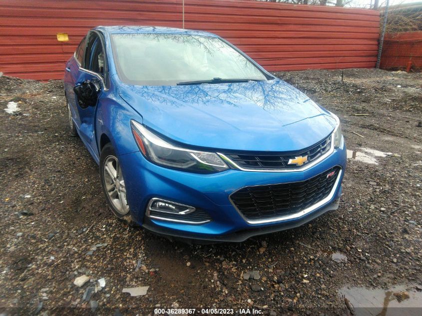 2018 CHEVROLET CRUZE LT - 1G1BE5SM7J7133394
