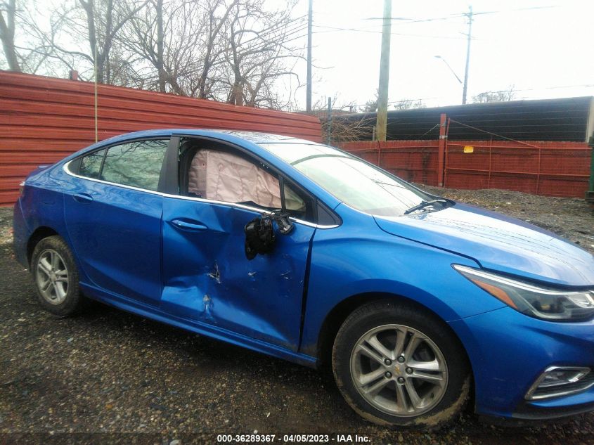 2018 CHEVROLET CRUZE LT - 1G1BE5SM7J7133394