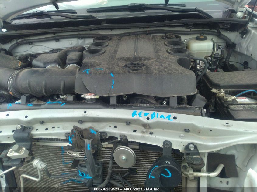 2019 TOYOTA 4RUNNER SR5 - JTEBU5JR5K5668045