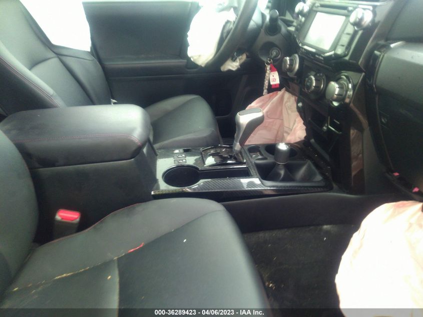 2019 TOYOTA 4RUNNER SR5 - JTEBU5JR5K5668045