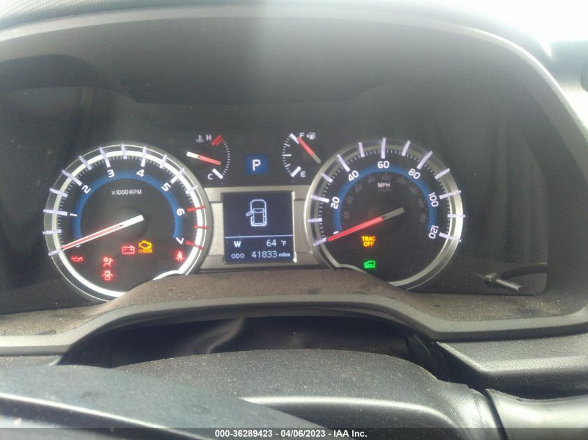 2019 TOYOTA 4RUNNER SR5 - JTEBU5JR5K5668045