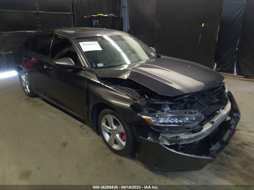 1HGCV1F65JA097614 HONDA ACCORD SEDAN EX-L NAVI 1.5T 2018
