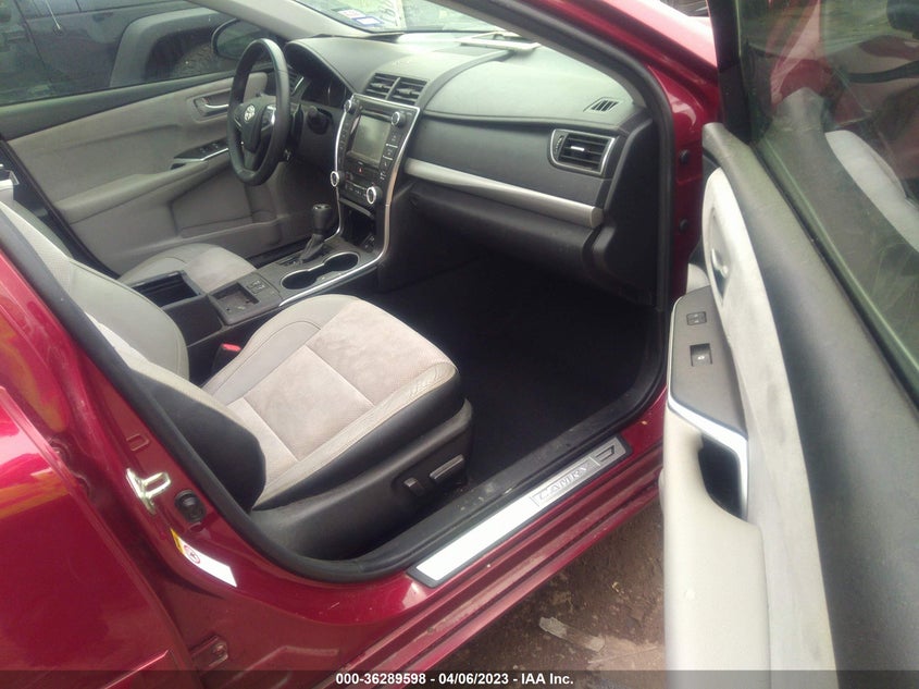 VIN 4T1BF1FK2HU637722 2017 TOYOTA CAMRY SE