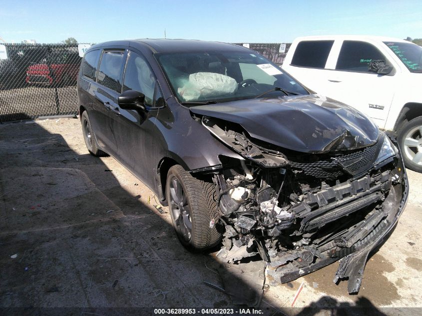 2018 CHRYSLER PACIFICA TOURING PLUS - 2C4RC1FG9JR357905