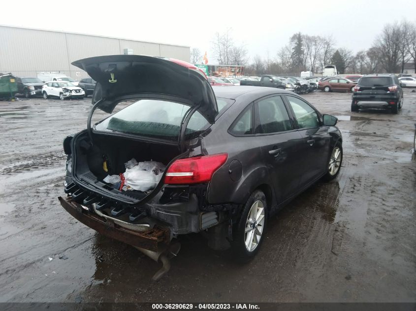 2015 FORD FOCUS SE - 1FADP3F25FL230346