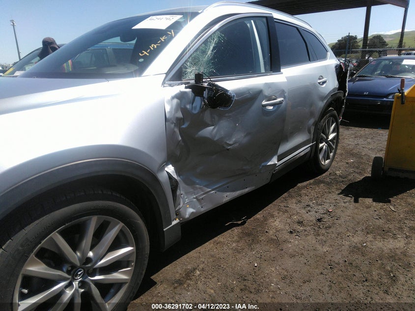 VIN JM3TCBDY8J0220835 2018 MAZDA CX-9 GRAND TOURING
