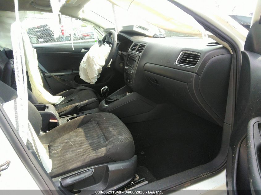 2014 VOLKSWAGEN JETTA SEDAN S - 3VW2K7AJ2EM304919