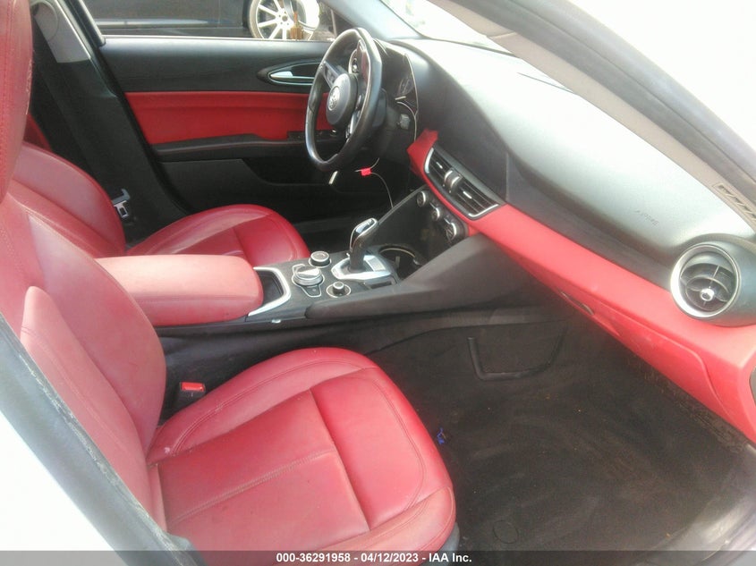 VIN ZARFAMAN9L7638838 2020 ALFA ROMEO GIULIA