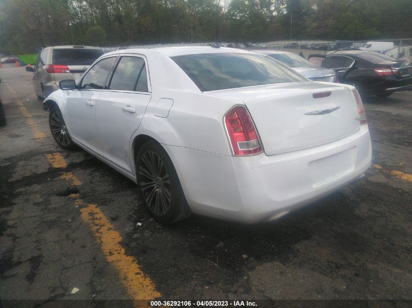 2013 CHRYSLER 300 300S - 2C3CCABT7DH710052