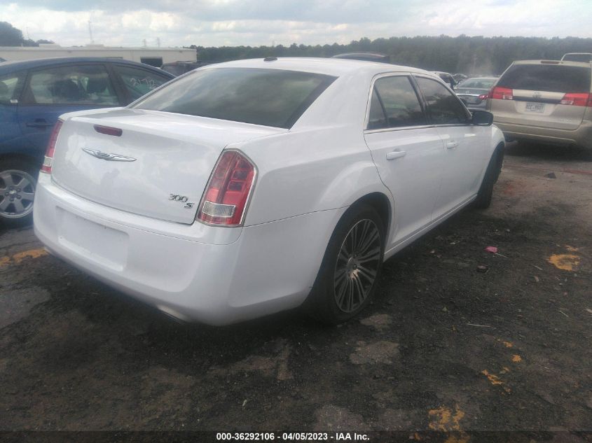 2013 CHRYSLER 300 300S - 2C3CCABT7DH710052
