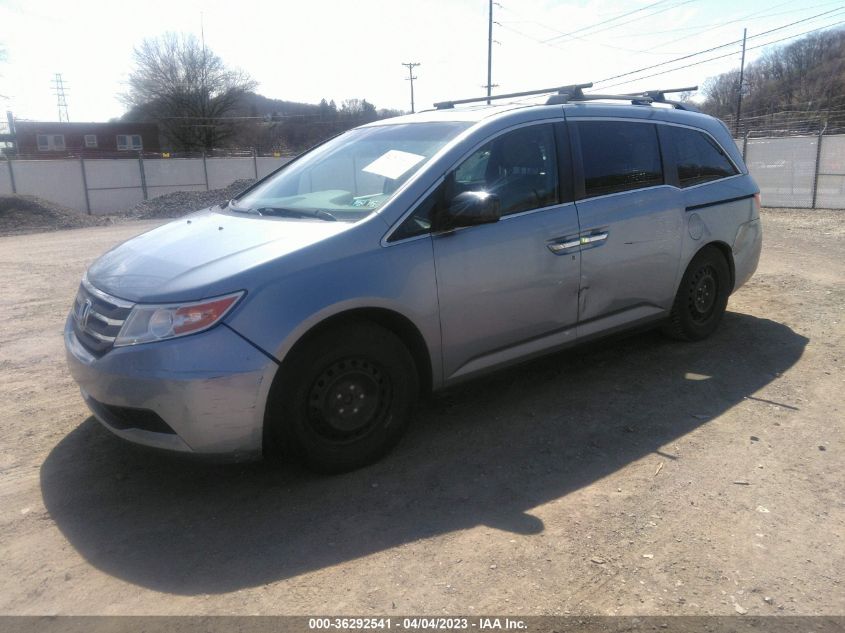 VIN 5FNRL5H69DB026530 2013 HONDA ODYSSEY no.2