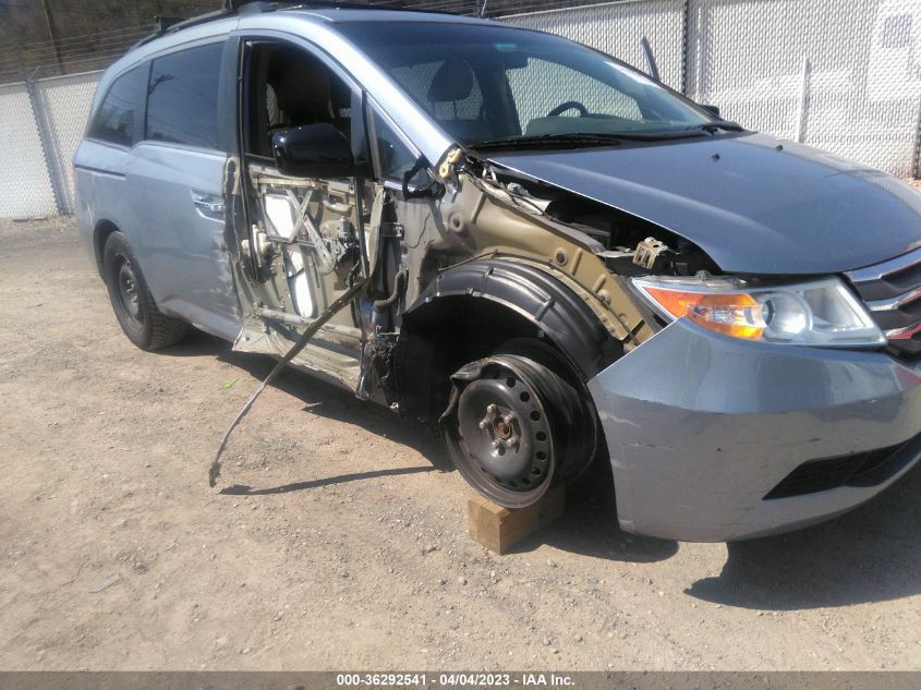 VIN 5FNRL5H69DB026530 2013 HONDA ODYSSEY no.6