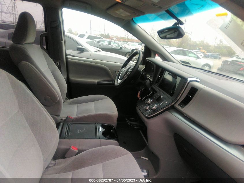 2017 TOYOTA SIENNA LE - 5TDKZ3DCXHS827257