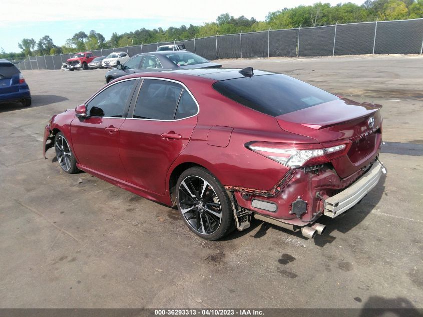 2018 TOYOTA CAMRY XSE - 4T1B61HK4JU525135