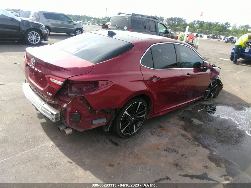 2018 TOYOTA CAMRY XSE - 4T1B61HK4JU525135
