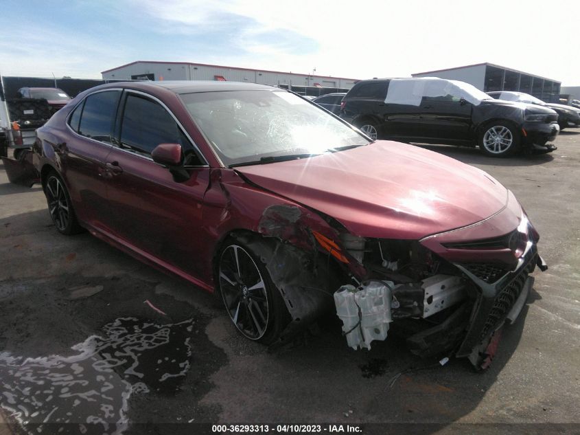 2018 TOYOTA CAMRY XSE - 4T1B61HK4JU525135