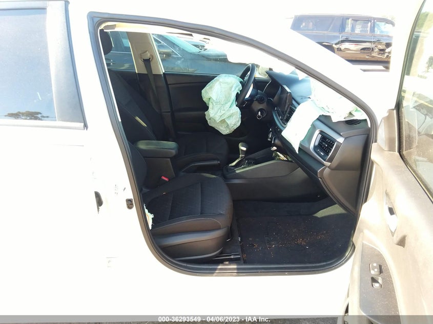 VIN 3KPA24AD2ME385887 2021 KIA RIO S