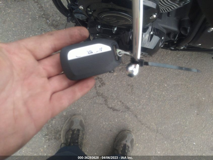 2022 INDIAN MOTORCYCLE CO. CHIEF DARK HORSE ABS 56KDMABH2N3004906