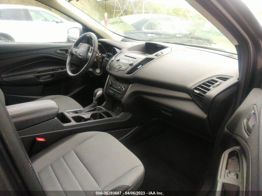 VIN 1FMCU0F76HUD21062 2017 FORD ESCAPE S