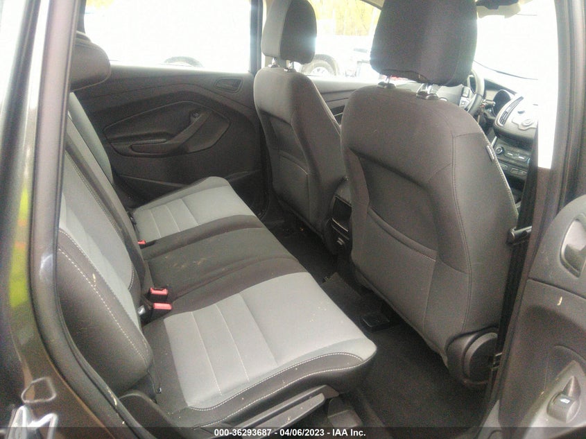 VIN 1FMCU0F76HUD21062 2017 FORD ESCAPE S