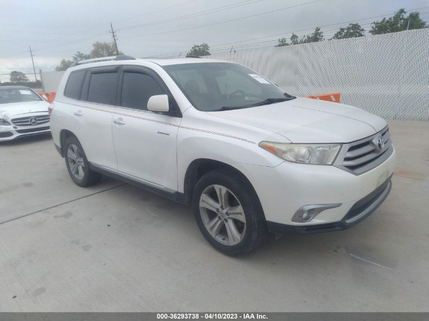 2013 TOYOTA HIGHLANDER LIMITED - 5TDYK3EH6DS111362
