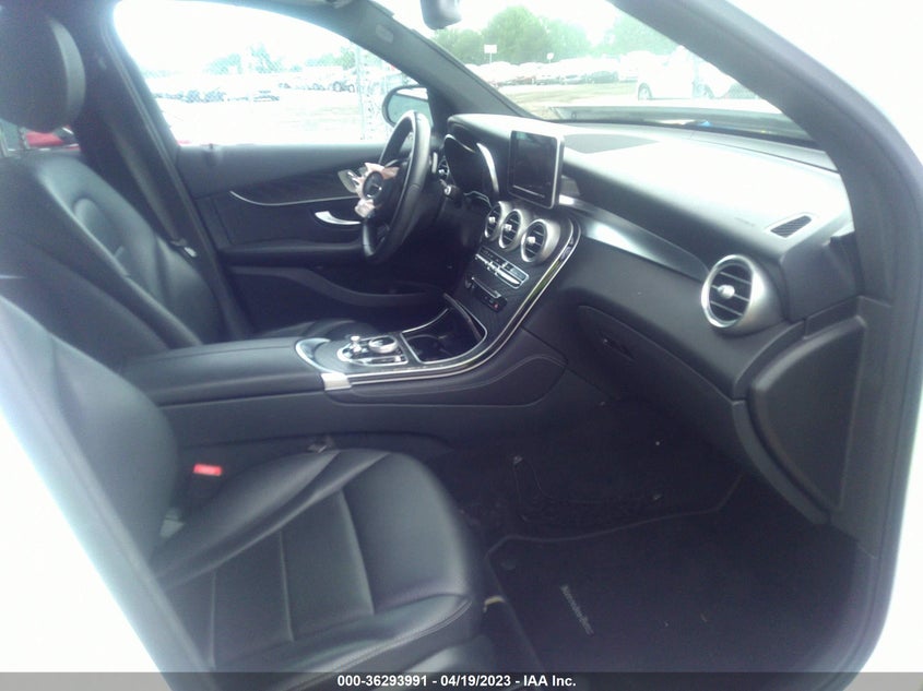 VIN WDC0G4JB5JV063791 2018 MERCEDES-BENZ GLC GLC 300