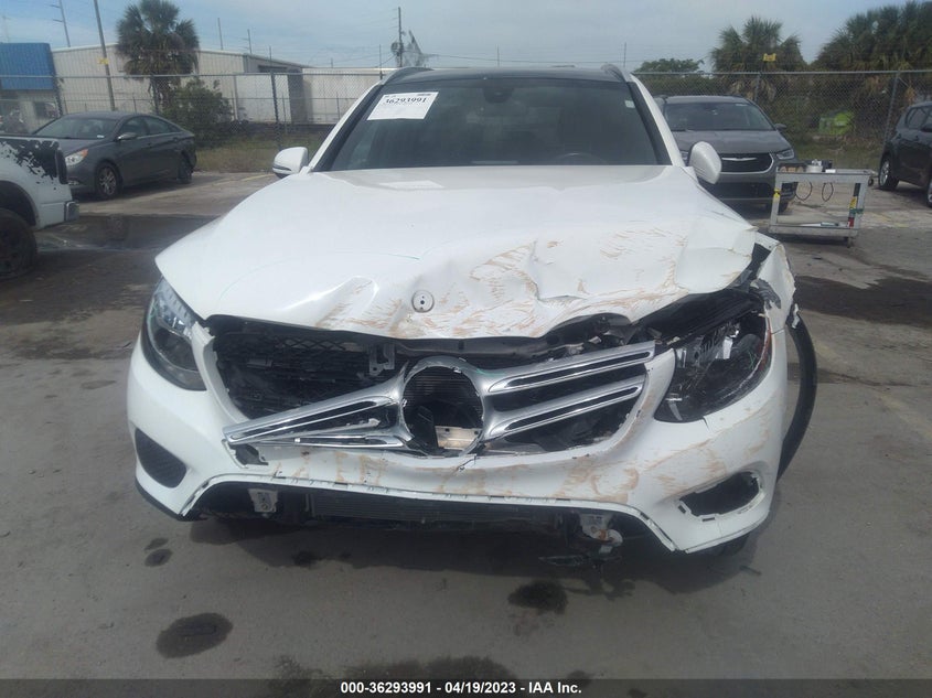 VIN WDC0G4JB5JV063791 2018 MERCEDES-BENZ GLC GLC 300