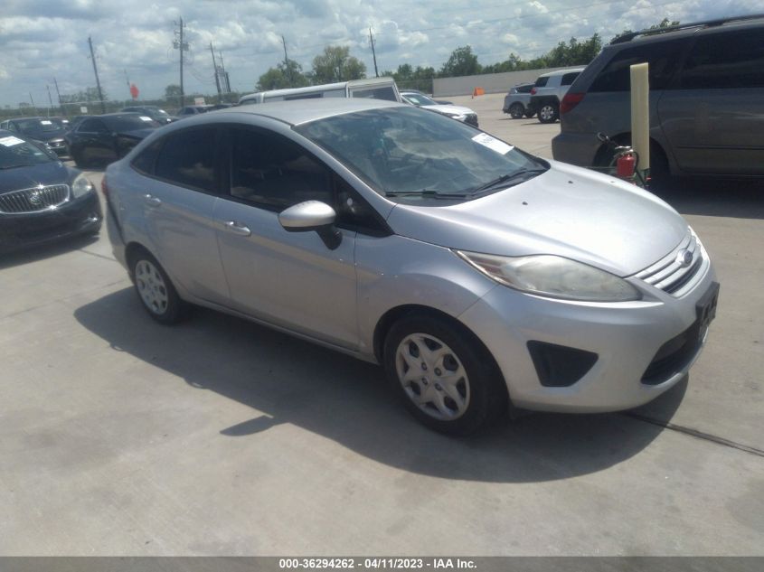 2013 FORD FIESTA S - 3FADP4AJ7DM200118