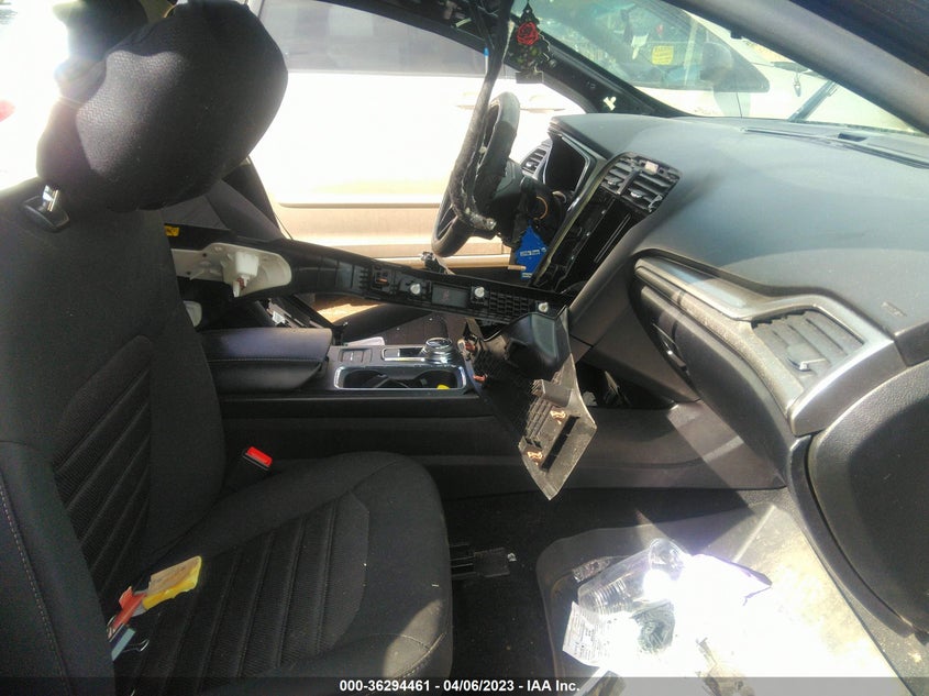 VIN 3FA6P0HD7LR165048 2020 FORD FUSION SE