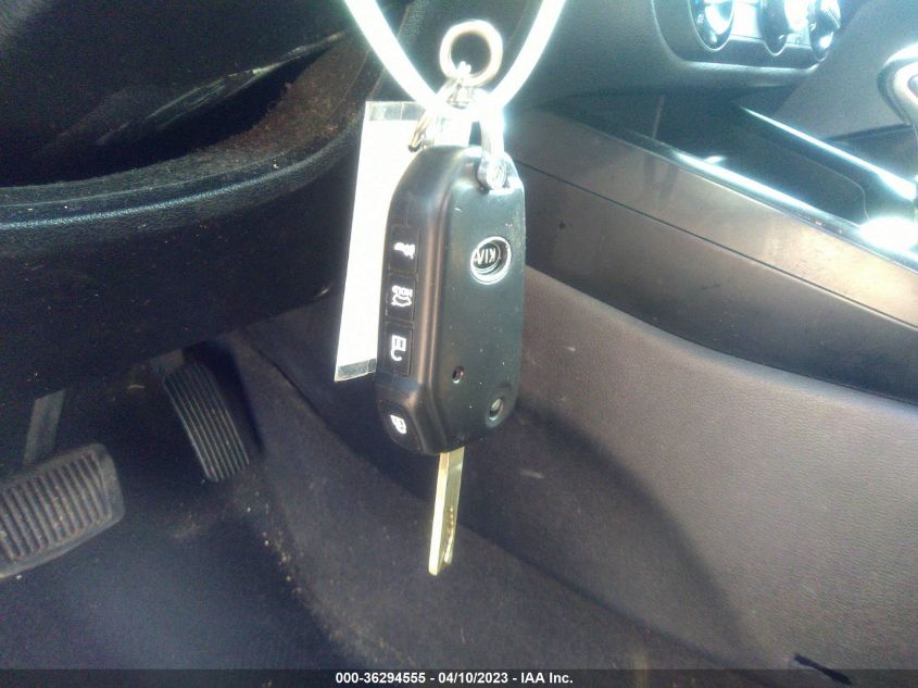 2020 KIA SOUL S - KNDJ23AU2L7707436