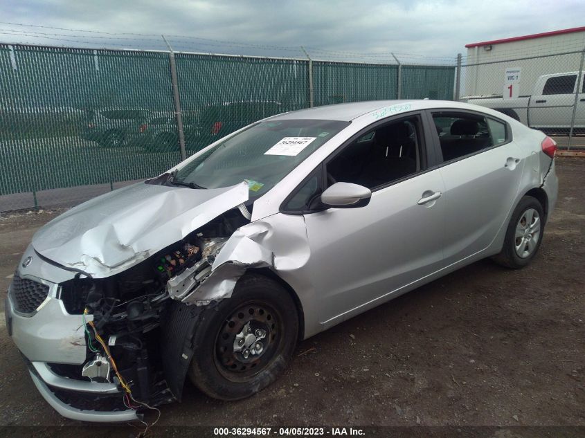 2016 KIA FORTE LX - KNAFK4A67G5465609