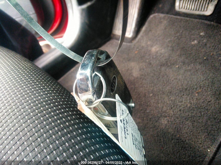 VIN 3KPF24AD4LE260619 2020 KIA FORTE LXS