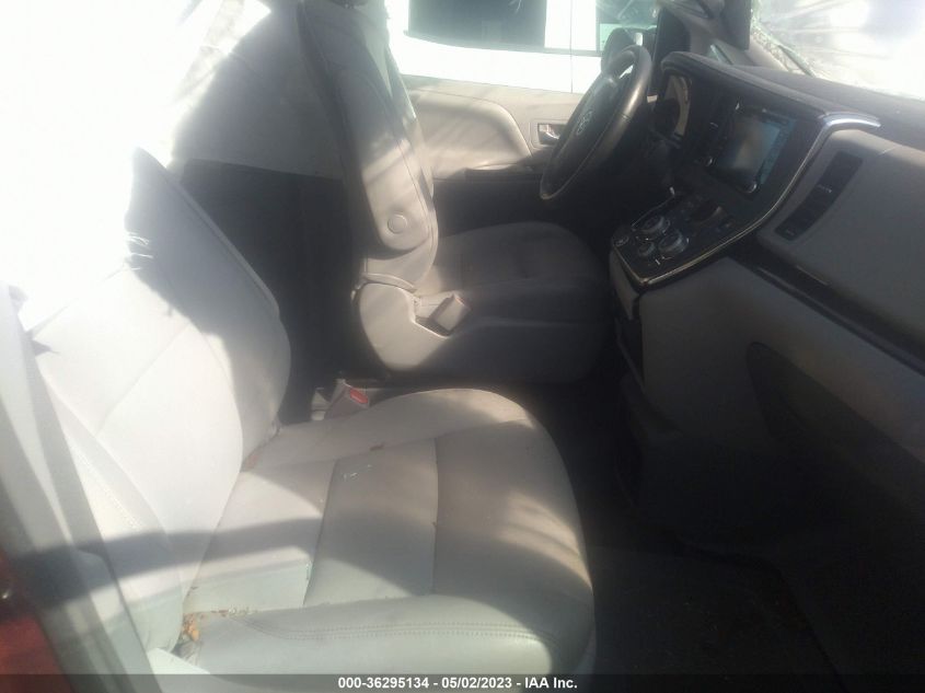 2019 TOYOTA SIENNA XLE AUTO ACCESS - 5TDYZ3DC3KS012528