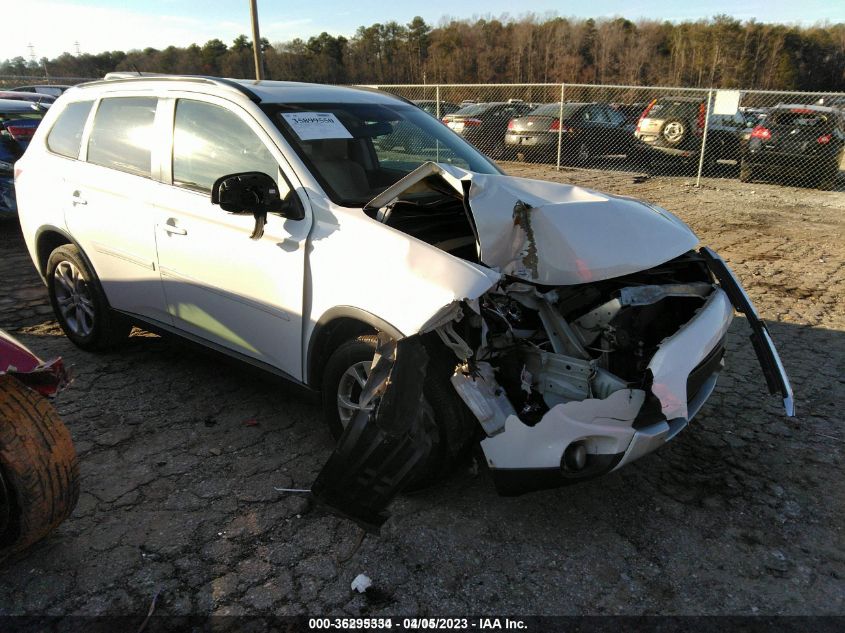 2015 MITSUBISHI OUTLANDER SE - JA4AD3A35FZ002215