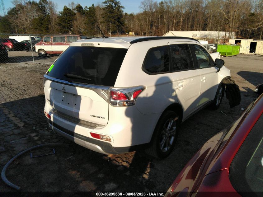 2015 MITSUBISHI OUTLANDER SE - JA4AD3A35FZ002215