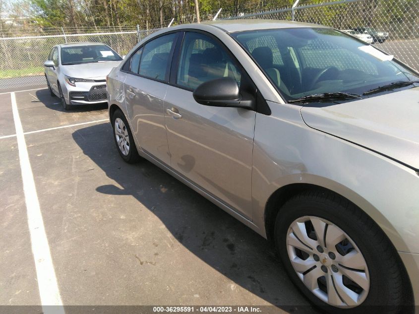 2014 CHEVROLET CRUZE LS - 1G1PA5SH8E7336983