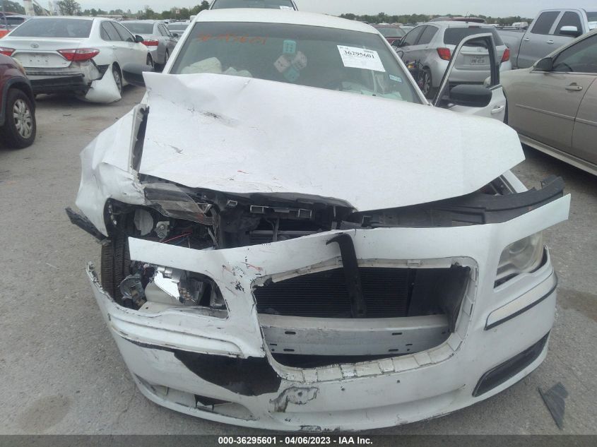 2014 CHRYSLER 300 - 2C3CCAAG4EH127461