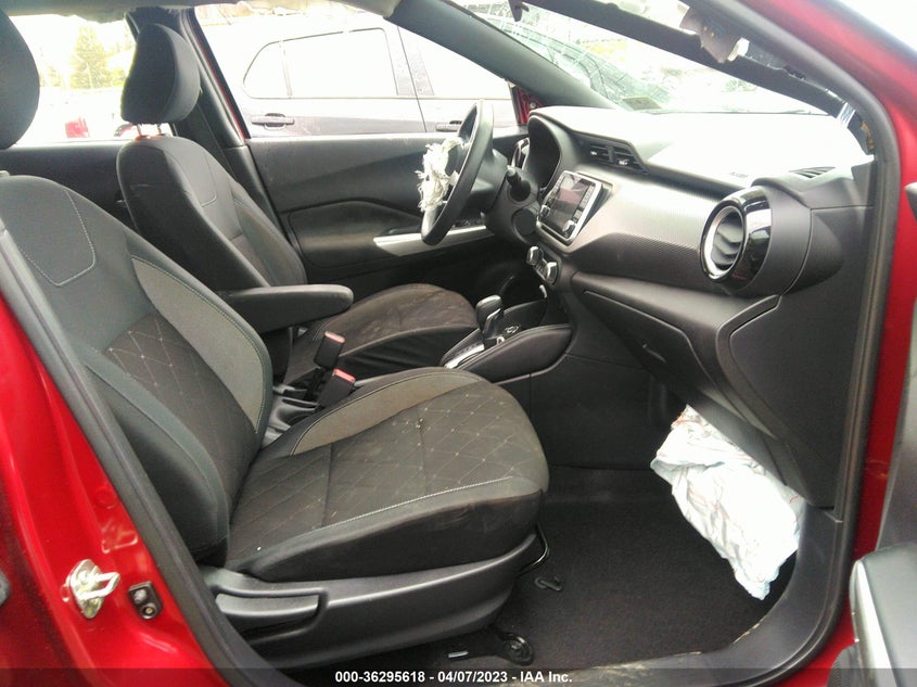 VIN 3N1CP5CV3LL513895 2020 NISSAN KICKS SV