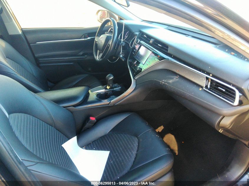 2018 TOYOTA CAMRY SE - JTNB11HK0J3012842