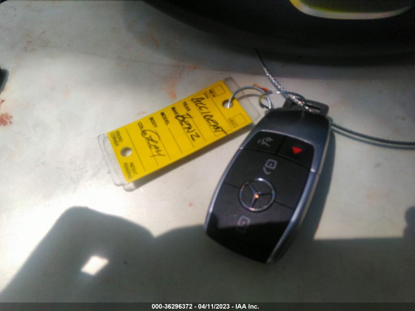 2019 MERCEDES-BENZ C-CLASS C 300 - 55SWF8EB9KU303704