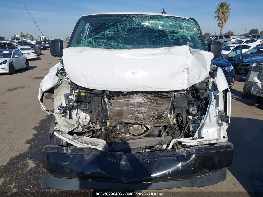 VIN 1GCWGAFPXJ1314055 2018 CHEVROLET EXPRESS CARGO VAN